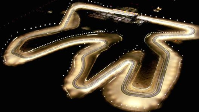 La vista dall’alto della pista di Losail: anche la F1 correrà in notturna come la MotoGP
