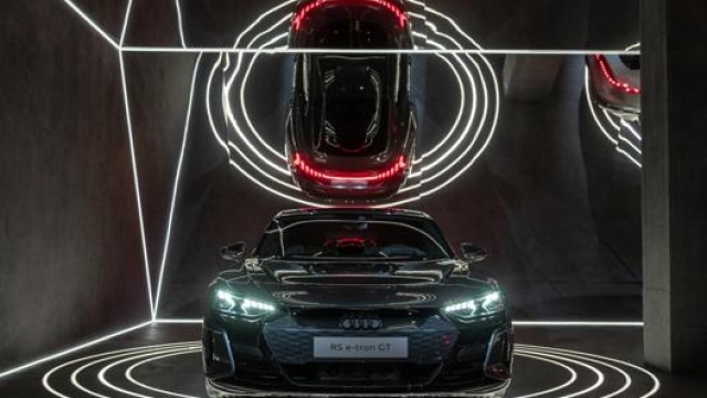 Performance e design: RS e-tron GT