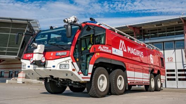 Il Superdragon X8 è il mezzo antincendio di punta che Magirus dedica alla sicurezza aeroportuale
