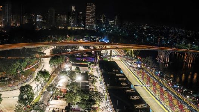 Il Marina Bay Circuit di Singapore illuminato da DZ Engineering