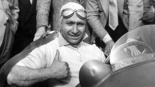 Juan Manuel Fangio (1911-1995). Archivio Rcs