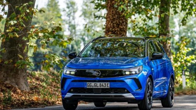 Molto efficace il comportamento dinamico del Suv Opel Grandland 2022