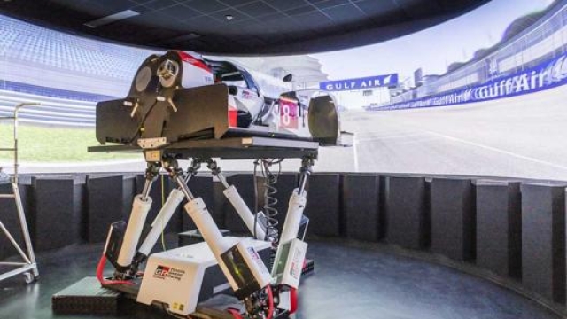 Il simulatore nella sede del team Toyota Gazoo Racing impegnato nel Wec a Colonia, Germania