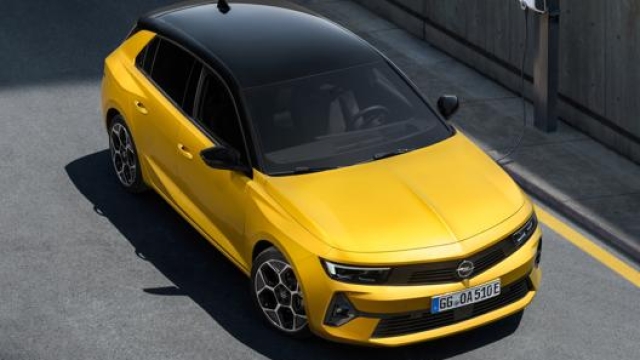 Look accattivante e giovanile per la nuova Opel Astra