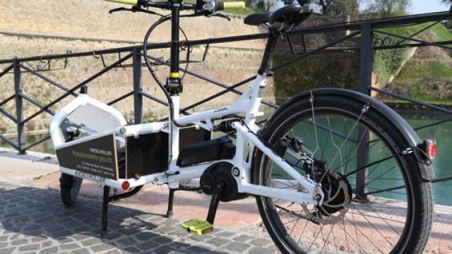 La cargo e-bike sono molto adatte in città per le consegne e il trasporto di bambini