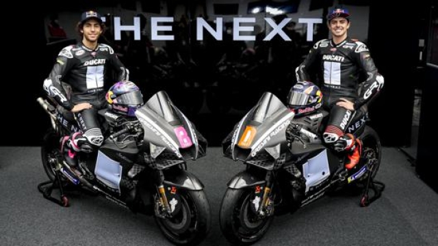 Bastianini e Di Giannantonio con le Ducati del nuovo Team Gresini MotoGP