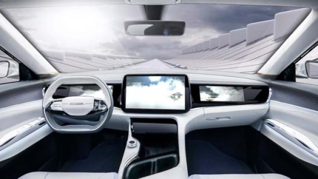 La soluzione multischermo della plancia della Chrysler Airflow