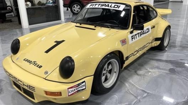 La Porsche 911 porta il nome di Fittipaldi: il grande Emerson fu anche il primo a guidarla