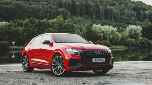 Audi SQ8 parte da 112.000 euro
