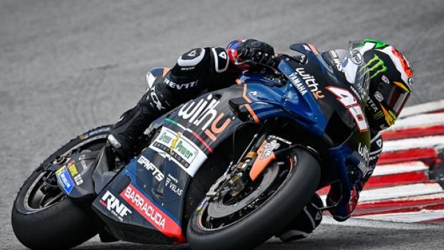 Binder in azione nel primo giorno di test MotoGP a Sepang