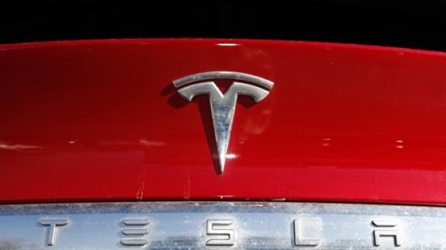 Il richiamo di Tesla ha coinvolto 817.143 veicoli negli Stati Uniti