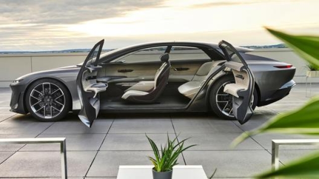 Audi grandsphere concept, l’anteprima della prossima ammiraglia attesa nel 2025