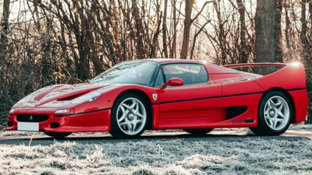 La Ferrari F50 del 1996 passata di mano a 3.436.250 euro