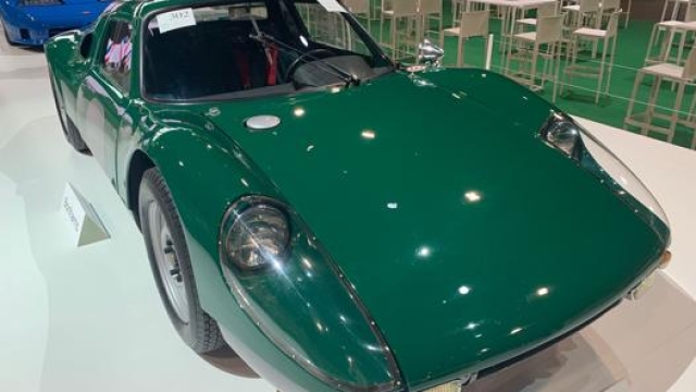 la Porsche 904 Carrera GTS del 1964 appartenuta a Robert Redford, venduta per un milione e 167.110 euro