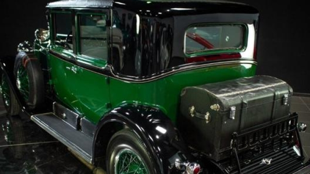 La Cadillac Town Sedan V8 di Al Capone è del 1928 e ha percorso solo 1.111 miglia (1.788 chilometri). Credit photo: Celebrity Cars Las Vegas