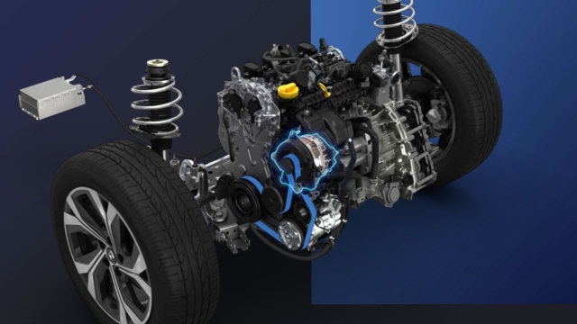 Il powertrain full hybrid abbina un motore benzina da 1,6 litri a due unità elettriche e una batteria da 1,2 kWh