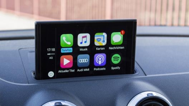 Apple CarPlay è stato rilasciato nel 2014
