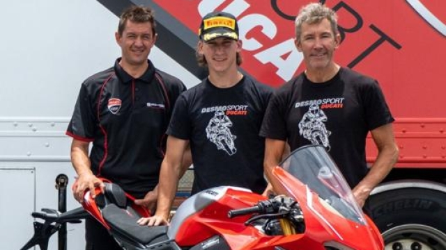 Nel 2021 Oli Bayliss correrà con la Ducati Panigale V4 del team DesmoSport
