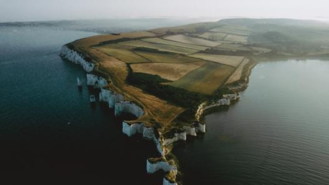 Una scogliera nel Dorset, Inghilterra, sede dell’ultimo round di Extreme E 2021