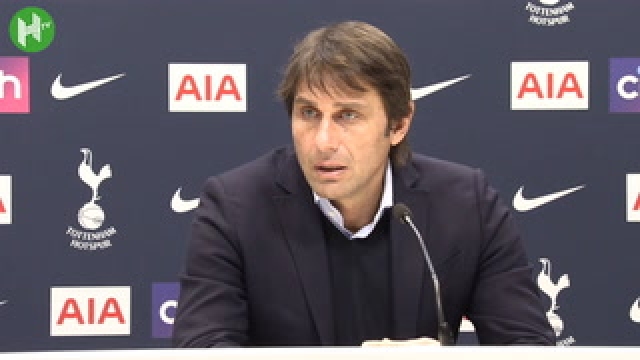 L'allenatore del Tottenham Antonio Conte ha empatizzato con il suo ex club dopo la particolare situazione che stanno attraversando. Il governo inglese ha imposto sanzioni che colpiscono direttamente il club dell'est di Londra.