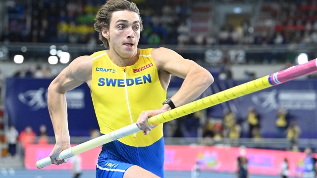 TORUN, POLAND - MARCH 07: Armand Duplantis of Sweden competes in the Men's Pole Vault final during the second session on Day 3 of the European Athletics Indoor Championships at Arena Torun on March 07, 2021 in Torun, Poland. Sporting stadiums around Poland remain under strict restrictions due to the Coronavirus Pandemic as Government social distancing laws prohibit fans inside venues resulting in games being played behind closed doors. (Photo by Adam Nurkiewicz/Getty Images)