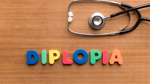 Diplopia cause sintomi