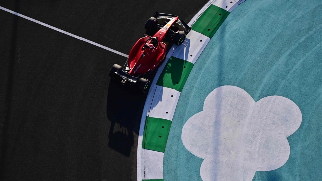 Ferrari's Monegasque driver Charles Leclerc drives during the first practice session ahead of the 2022 Saudi Arabia Formula One Grand Prix at the Jeddah Corniche Circuit on March 25, 2022. (Photo by ANDREJ ISAKOVIC / AFP)