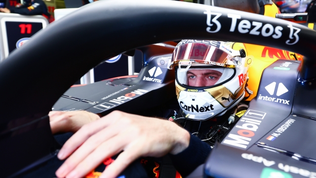 Max Verstappen nell'abitacolo della sua Red Bull a Melbourne. Getty