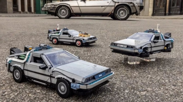Più di 1.800 mattoncini, per costruire un mito automobilistico e cinematografico come la DeLorean Dmc-12