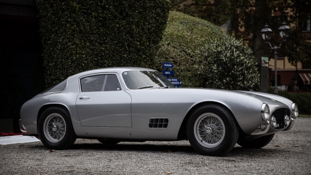 La Ferrari 250 GT del 1956 premiata con il "Best of Show" 2021 a Villa d'Este