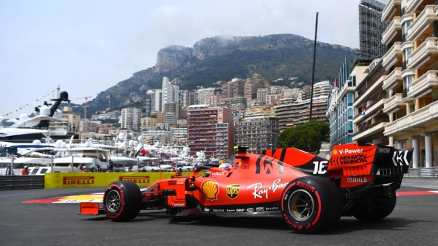 La Ferrari numero 16 di Leclerc a Montecarlo