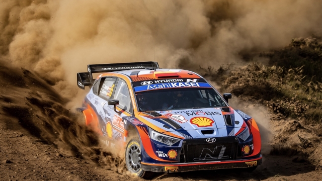 Dani Sordo ha vinto le edizioni 2020 e 2019 del rally in Sardegna. Hyundai Motorsport 

Photographer: Dufour Fabien
Worldwide copyright: Hyundai Motorsport GmbH