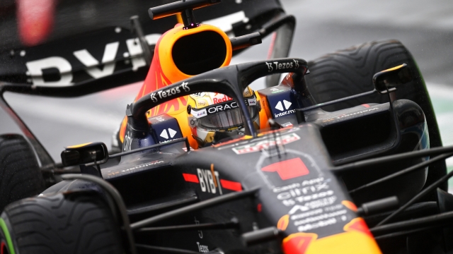 MONTREAL, QUEBEC - JUNE 18: Max Verstappen of the Netherlands driving the (1) Oracle Red Bull Racing RB18 on track during qualifying ahead of the F1 Grand Prix of Canada at Circuit Gilles Villeneuve on June 18, 2022 in Montreal, Quebec.   Dan Mullan/Getty Images/AFP == FOR NEWSPAPERS, INTERNET, TELCOS & TELEVISION USE ONLY ==