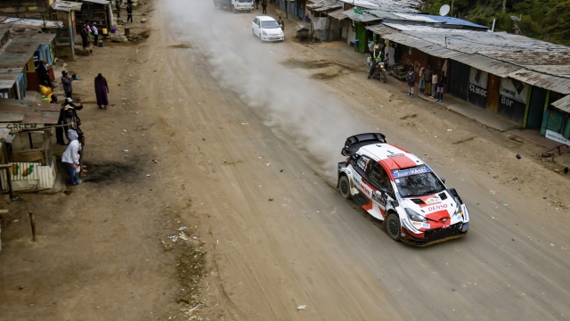 Una suggestiva immagine della Toyota di Ogier in Kenya nel 2021. Gazoo Racing