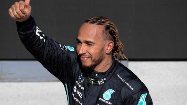 Lewis Hamilton, sportivo più generoso del regno