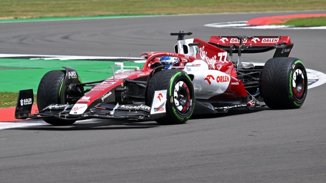 Valtteri Bottas durante la prima sessione a Silverstone . AP