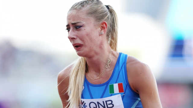 EUGENE, OREGON - JULY 16: Gaia Sabbatini of Team Italy reacts after competing in the Womens 1500 Meter Semi-Final on day two of the World Athletics Championships Oregon22 at Hayward Field on July 16, 2022 in Eugene, Oregon.   Christian Petersen/Getty Images/AFP
== FOR NEWSPAPERS, INTERNET, TELCOS & TELEVISION USE ONLY ==