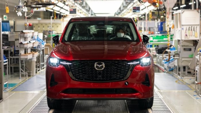 Mazda sta chiedendo ai fornitori di aumentare le scorte in Giappone