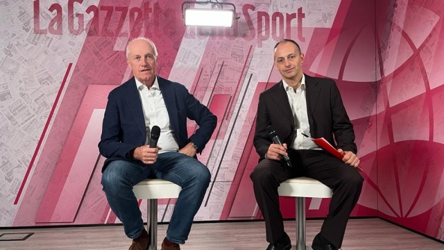 Paolo Magri negli studi de La Gazzetta dello Sport con Lorenzo Baroni