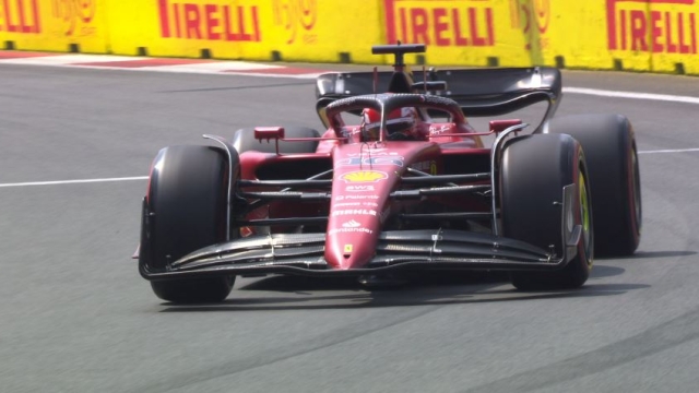 La Ferrari di Leclerc in azione in Messico
