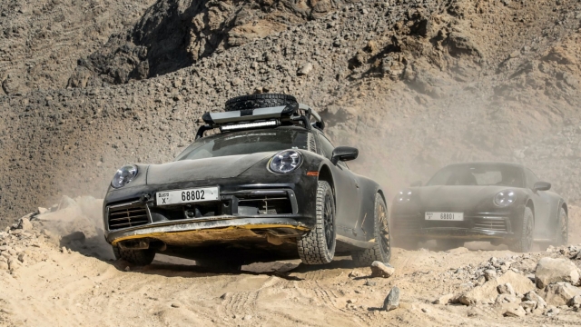 Porsche 911 Dakar verrà presentata il 16 novembre