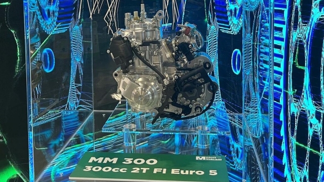 Il nuovo motore MM 300 2T FI Euro 5 in bella mostra a Eicma