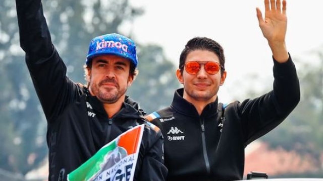 Fernando Alonso, 41 anni (a sin.), ed Esteban Ocon, 26 (Instagram Alpine F1)