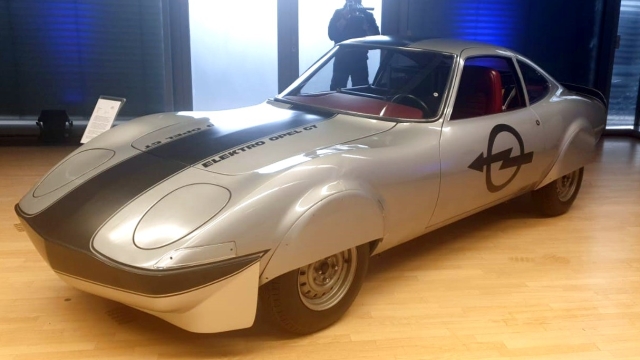 Ospite a sorpresa a Rüsselsheim la Opel Elektro GT del 1971