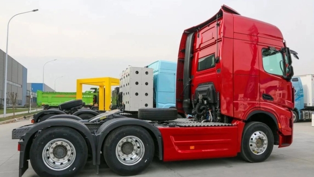 Si chiama Shacman X6000 ed è cinese: è lui il camion di serie più potente del mondo