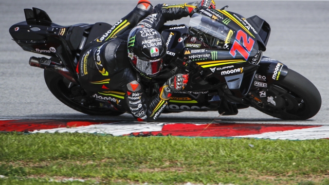 epa10458443 Italian MotoGP rider Marco Bezzecchi of Mooney VR46 Racing Team in action during the MotoGP pre-season test session at the Sepang International Circuit, in Sepang, Malaysia, 10 February 2023.  EPA/FAZRY ISMAIL