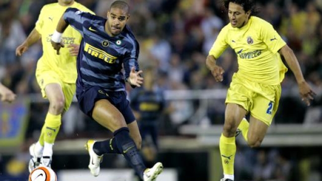 Adriano in Villarreal-Inter. Ap