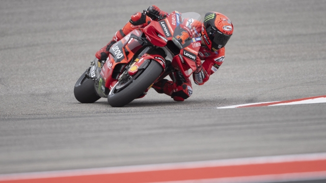 AUSTIN, TEXAS - APRIL 14: Francesco Bagnaia of Italy and Ducati Lenovo Team rounds the bend during the MotoGP Of The Americas - Free Practice on April 14, 2023 in Austin, Texas.   Mirco Lazzari gp/Getty Images/AFP (Photo by Mirco Lazzari gp / GETTY IMAGES NORTH AMERICA / Getty Images via AFP)