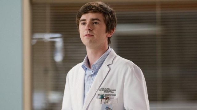 The Good Doctor 6: questa sera su Rai 2 due nuovi episodi della saga del dottor Shaun Murphy