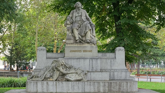 Johannes brahms monumento